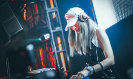 photo-1496307042754-b4aa456c4a2d photo-1496307042754-b4aa456c4a2d